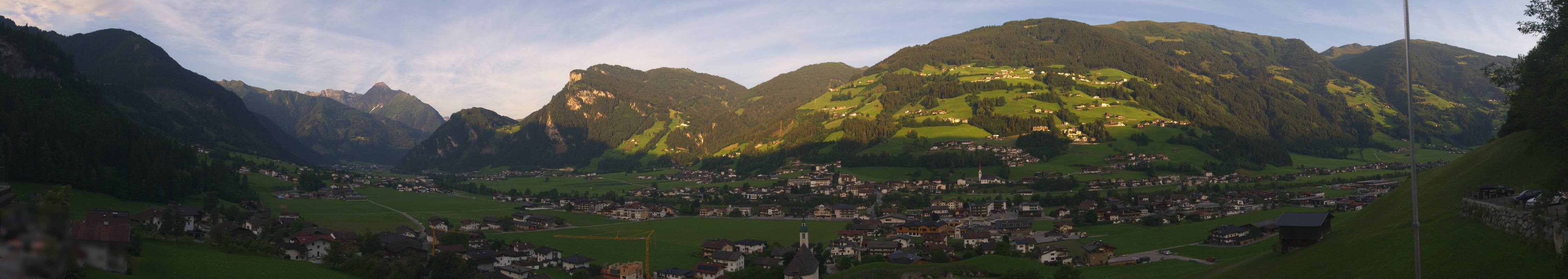 Archiv Foto Webcam Blick von Bichl auf Mayrhofen
