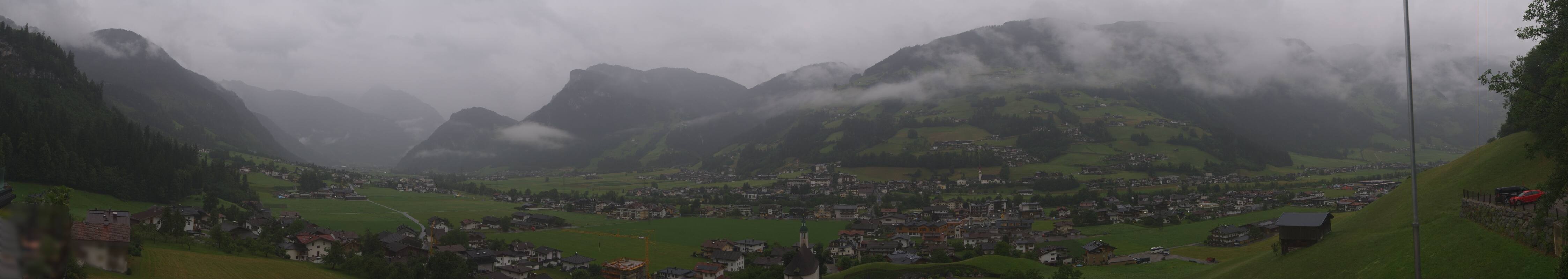 Archiv Foto Webcam Blick von Bichl auf Mayrhofen