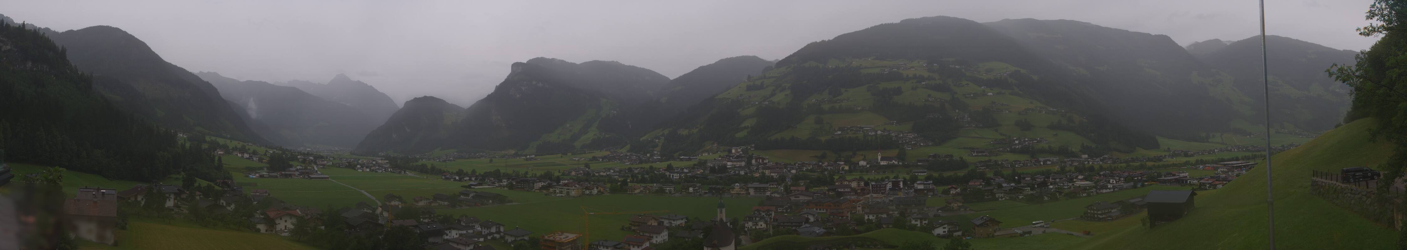 Archiv Foto Webcam Blick von Bichl auf Mayrhofen