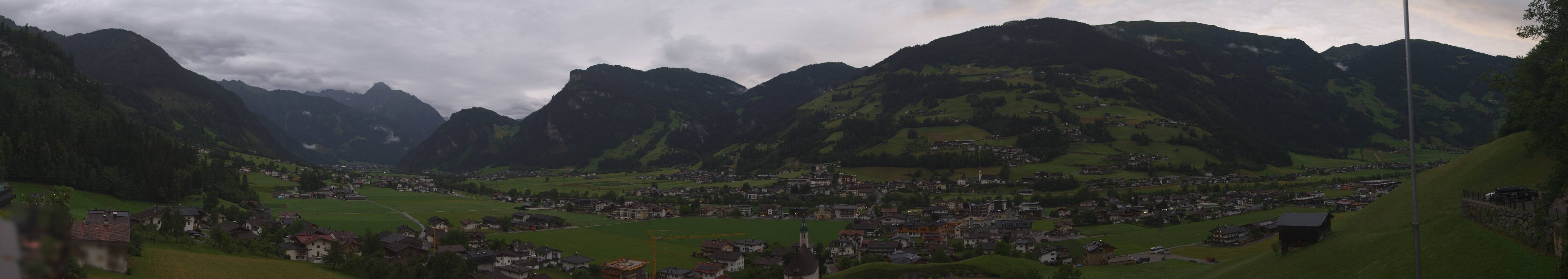Archiv Foto Webcam Blick von Bichl auf Mayrhofen