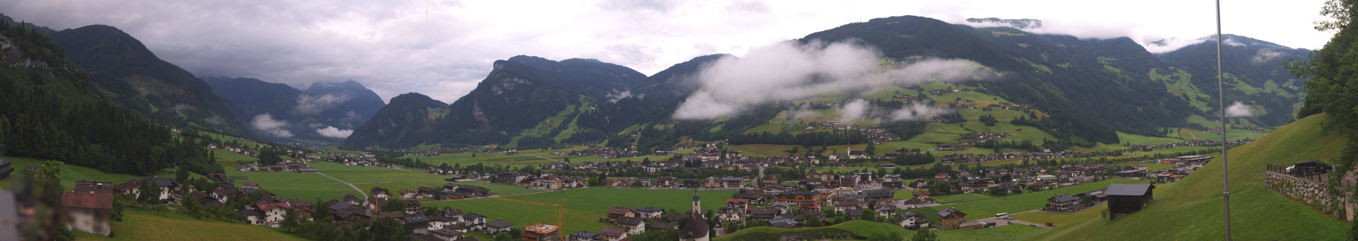 Archiv Foto Webcam Blick von Bichl auf Mayrhofen