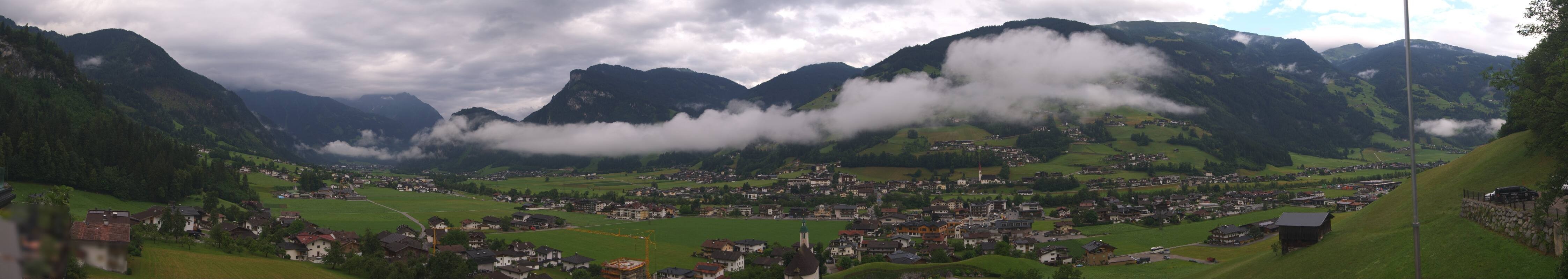 Archiv Foto Webcam Blick von Bichl auf Mayrhofen