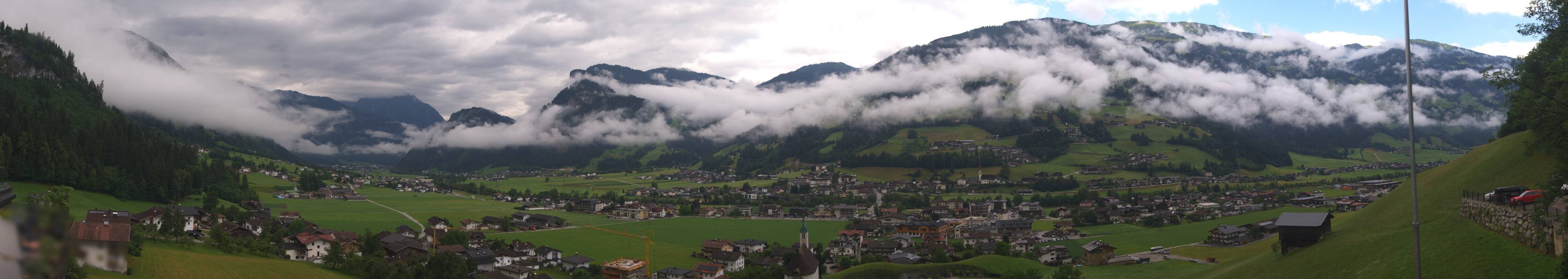 Archiv Foto Webcam Blick von Bichl auf Mayrhofen