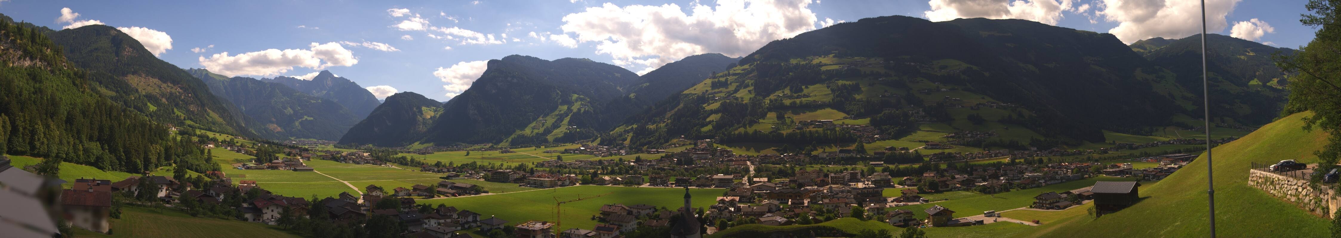 Archiv Foto Webcam Blick von Bichl auf Mayrhofen