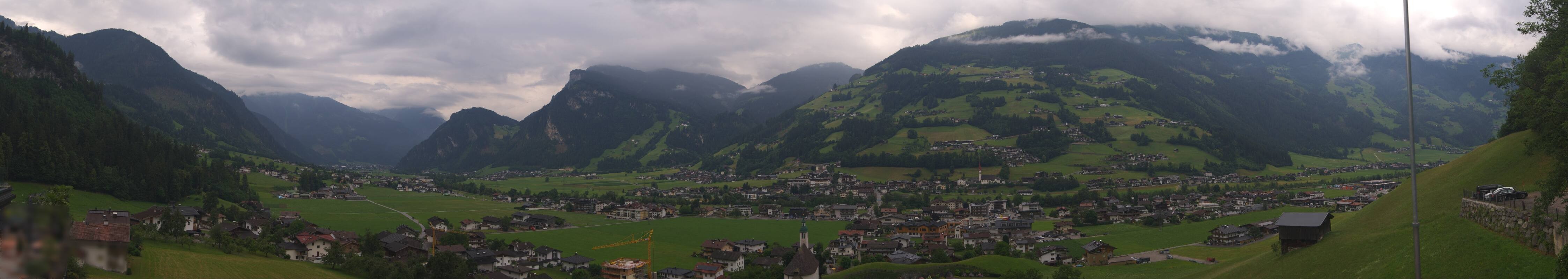 Archiv Foto Webcam Blick von Bichl auf Mayrhofen