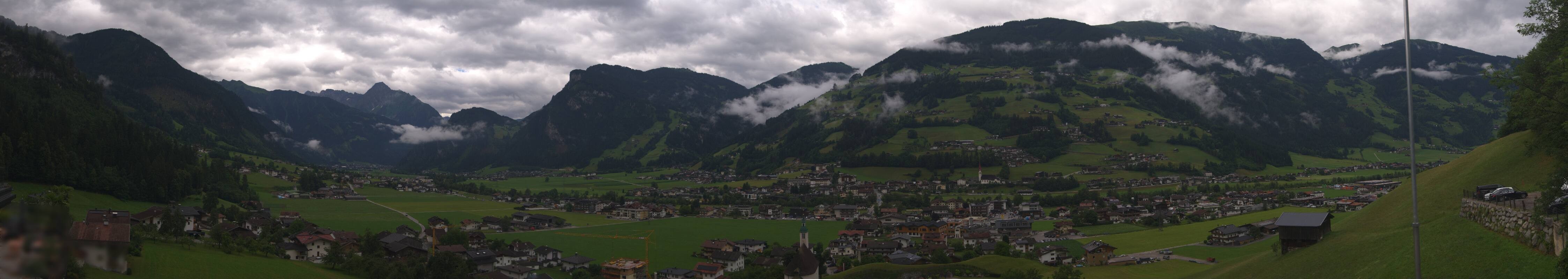 Archiv Foto Webcam Blick von Bichl auf Mayrhofen