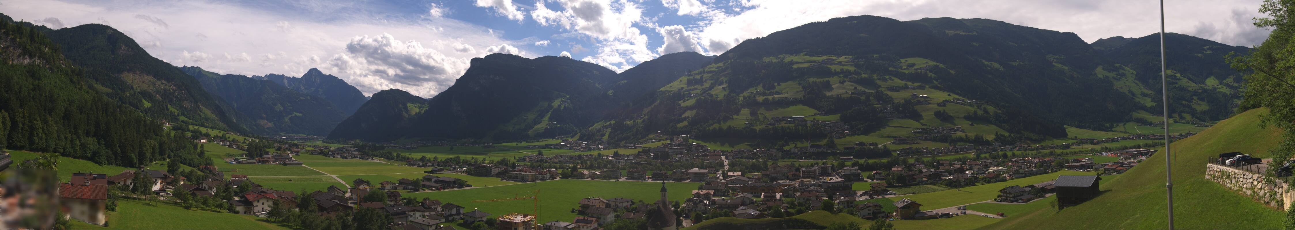 Archiv Foto Webcam Blick von Bichl auf Mayrhofen