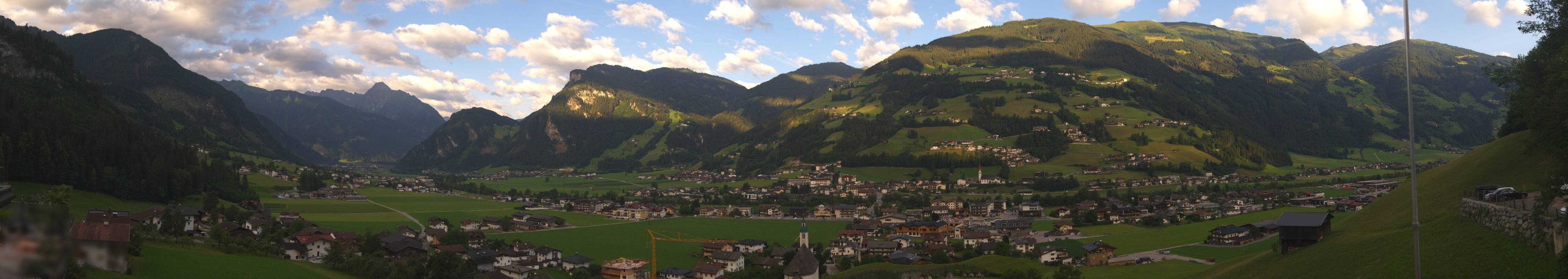 Archiv Foto Webcam Blick von Bichl auf Mayrhofen