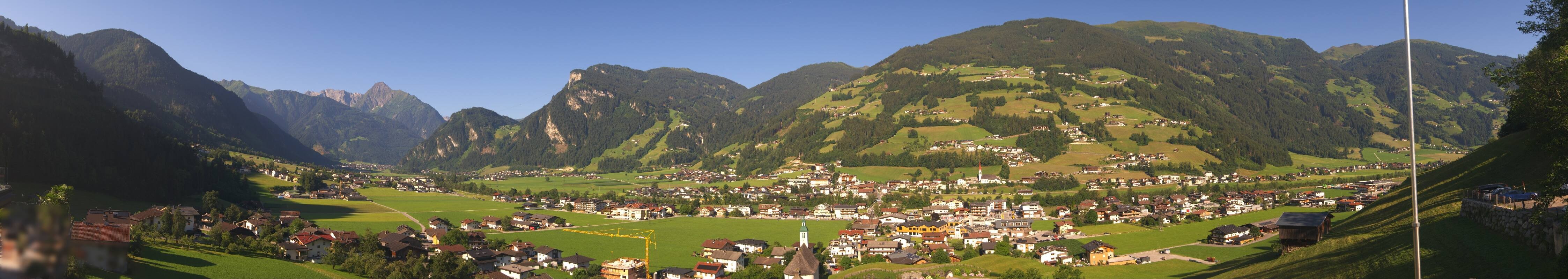Archiv Foto Webcam Blick von Bichl auf Mayrhofen