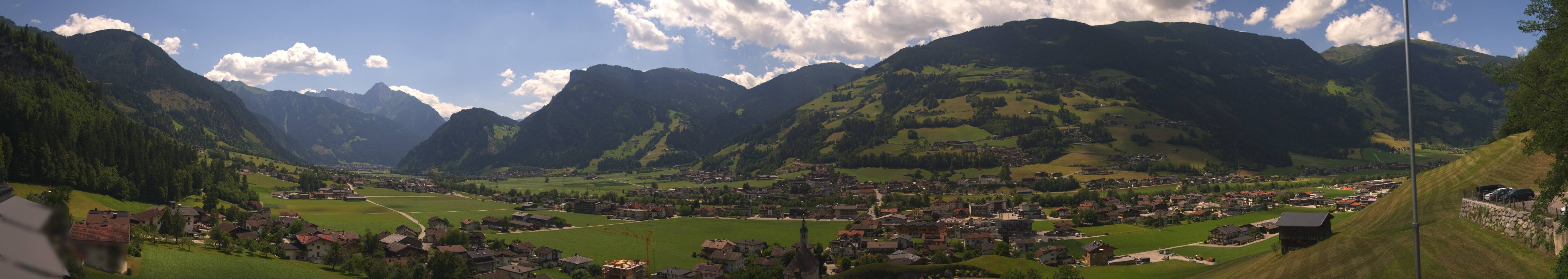 Archiv Foto Webcam Blick von Bichl auf Mayrhofen