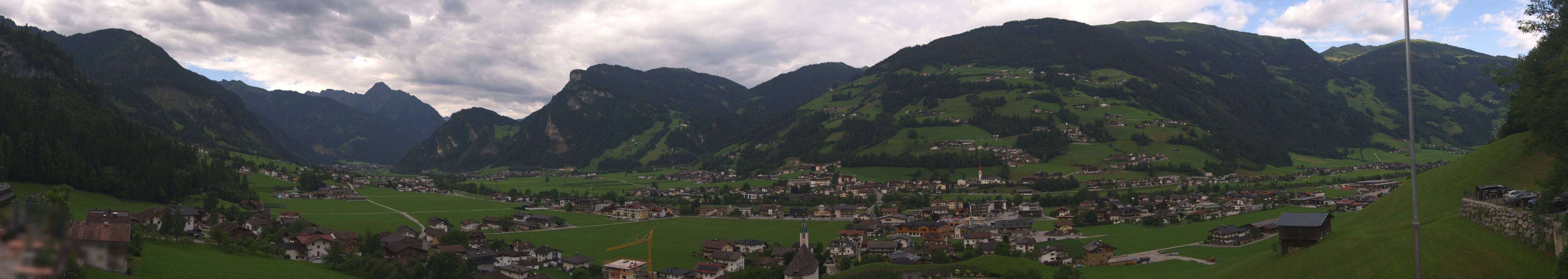 Archiv Foto Webcam Blick von Bichl auf Mayrhofen