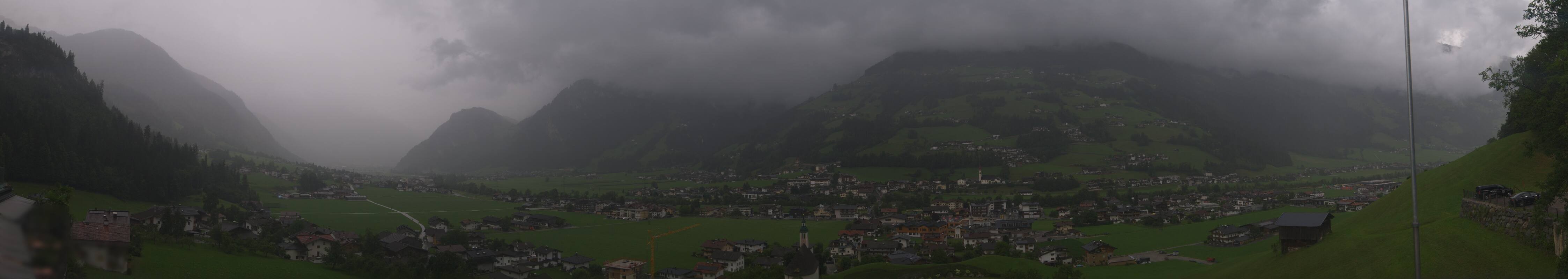 Archiv Foto Webcam Blick von Bichl auf Mayrhofen