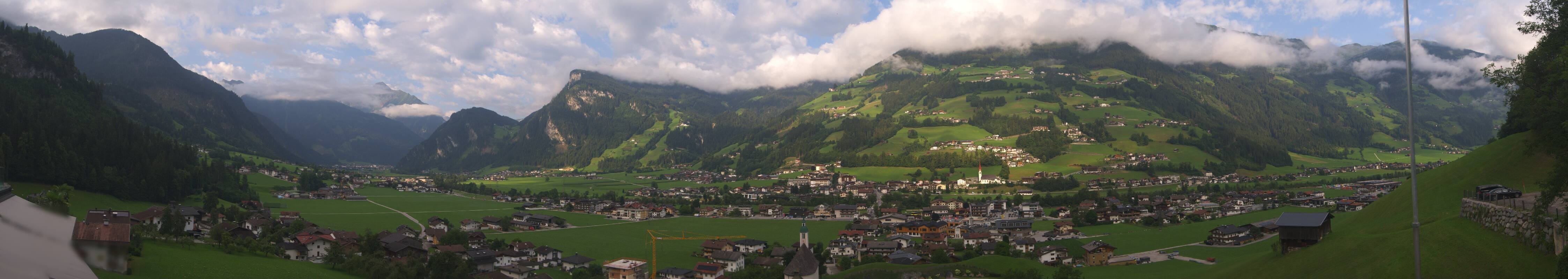 Archiv Foto Webcam Blick von Bichl auf Mayrhofen
