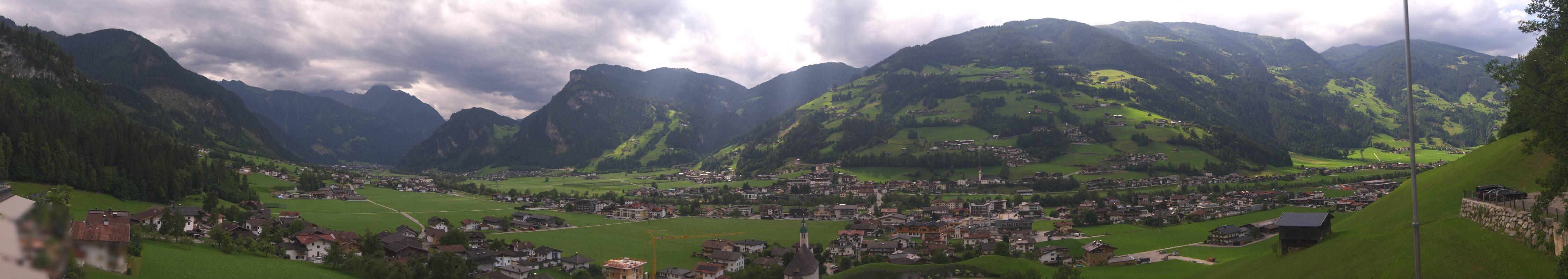 Archiv Foto Webcam Blick von Bichl auf Mayrhofen