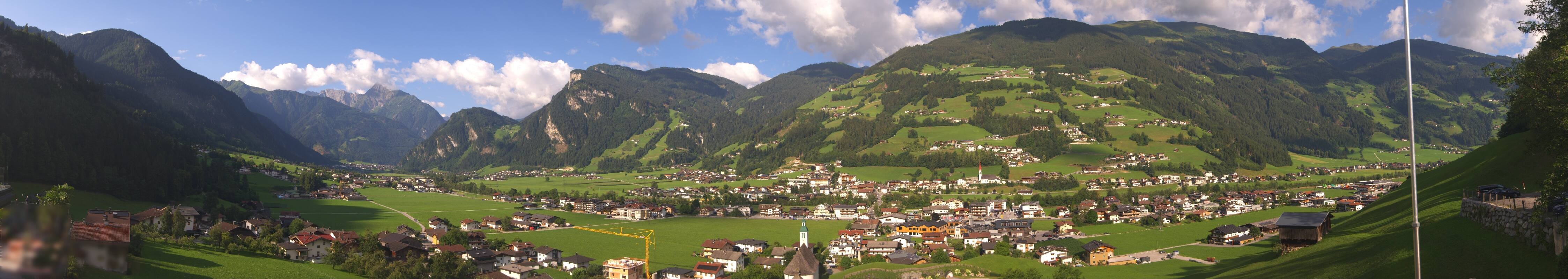 Archiv Foto Webcam Blick von Bichl auf Mayrhofen