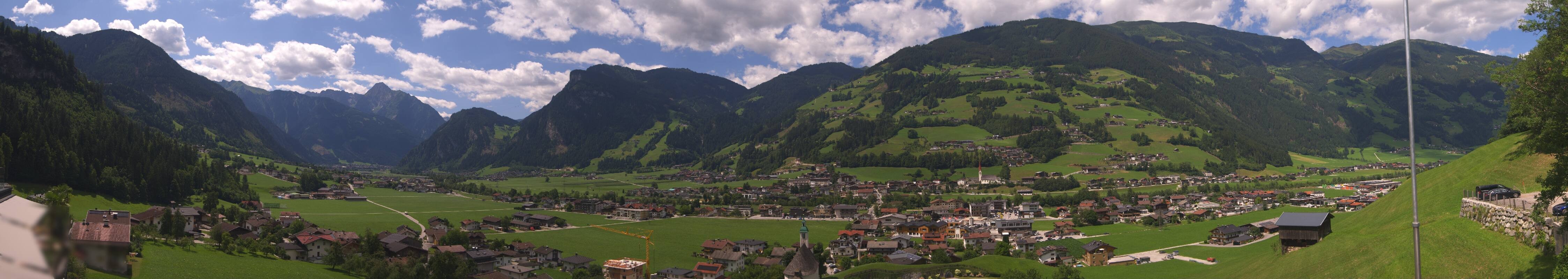 Archiv Foto Webcam Blick von Bichl auf Mayrhofen