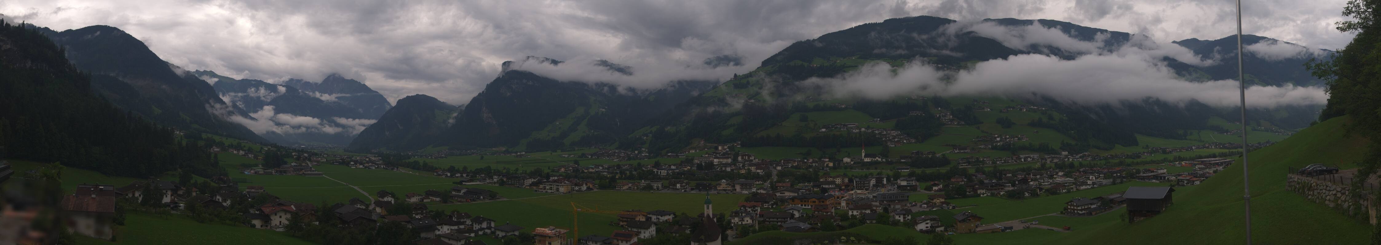 Archiv Foto Webcam Blick von Bichl auf Mayrhofen
