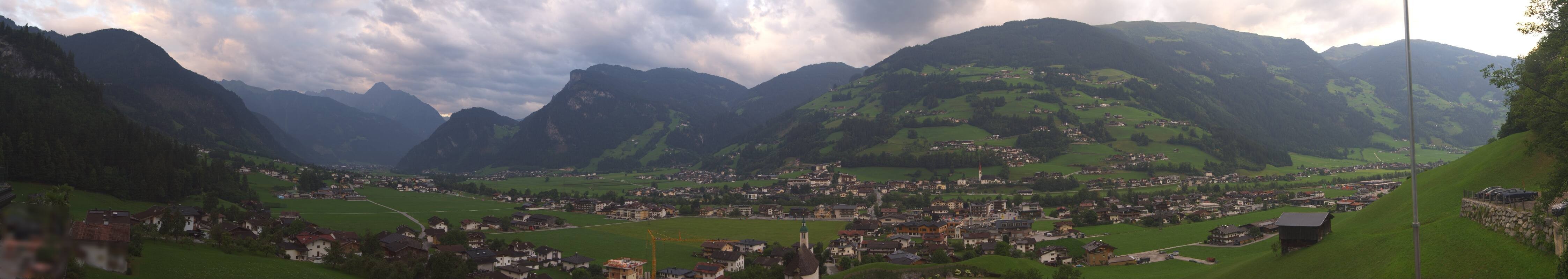 Archiv Foto Webcam Blick von Bichl auf Mayrhofen