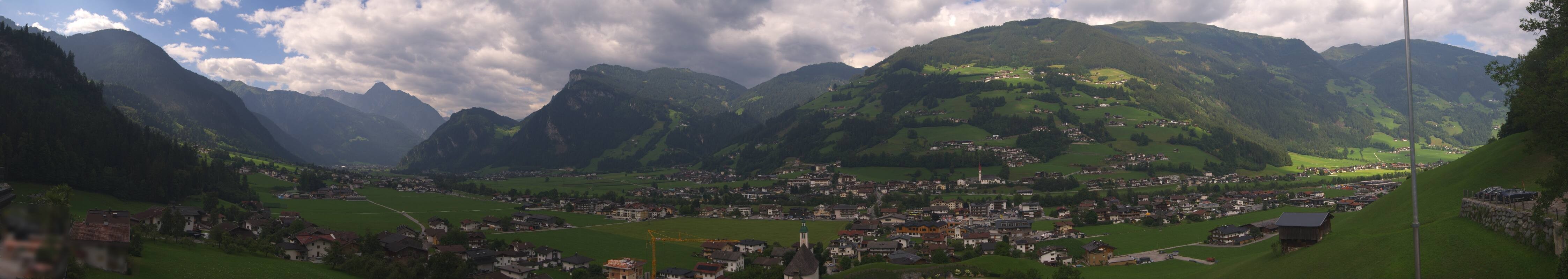 Archiv Foto Webcam Blick von Bichl auf Mayrhofen