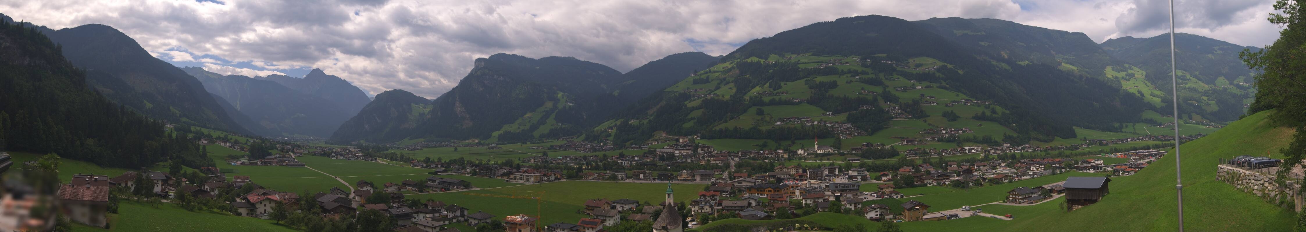 Archiv Foto Webcam Blick von Bichl auf Mayrhofen
