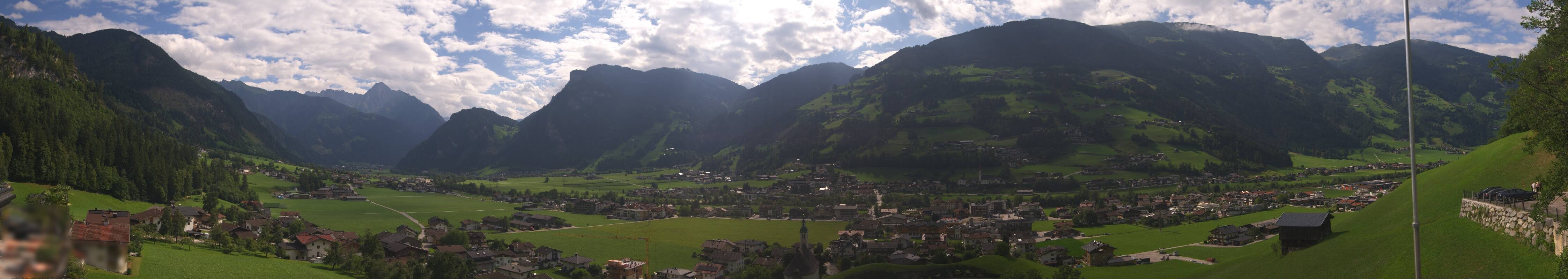 Archiv Foto Webcam Blick von Bichl auf Mayrhofen