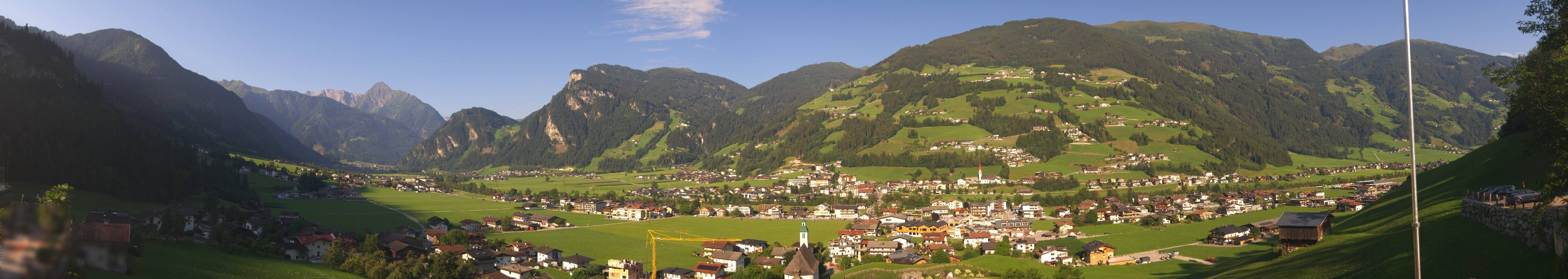 Archiv Foto Webcam Blick von Bichl auf Mayrhofen