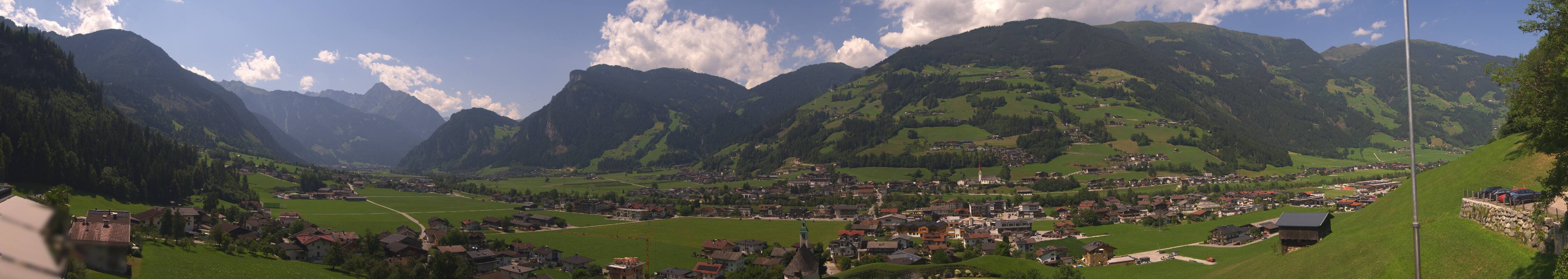 Archiv Foto Webcam Blick von Bichl auf Mayrhofen