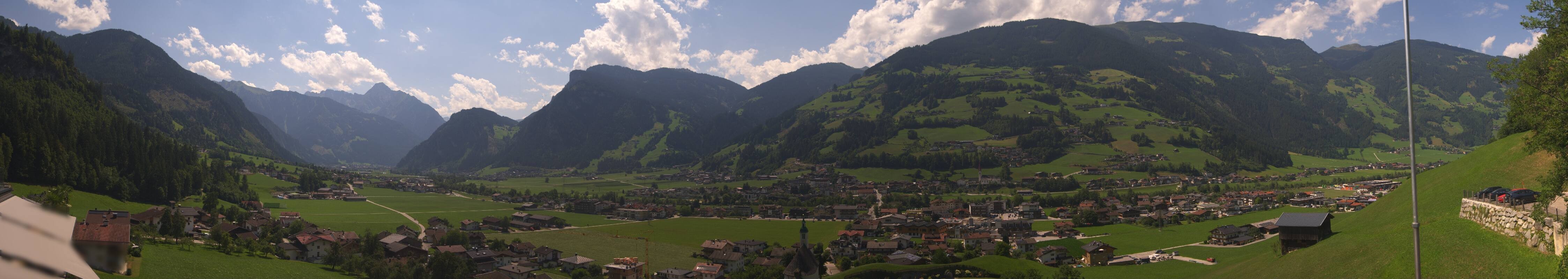 Archiv Foto Webcam Blick von Bichl auf Mayrhofen