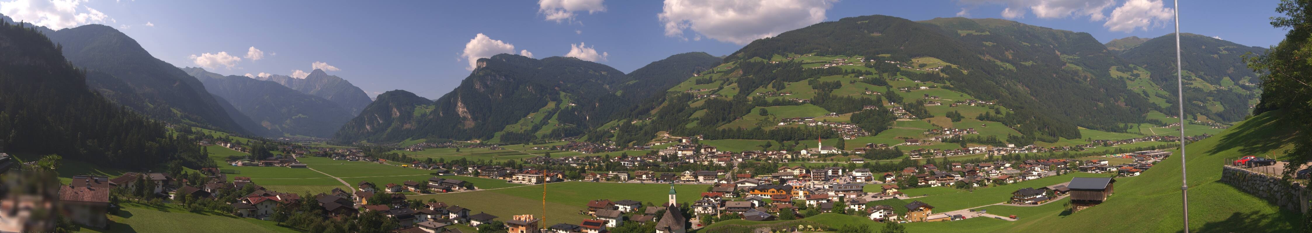 Archiv Foto Webcam Blick von Bichl auf Mayrhofen
