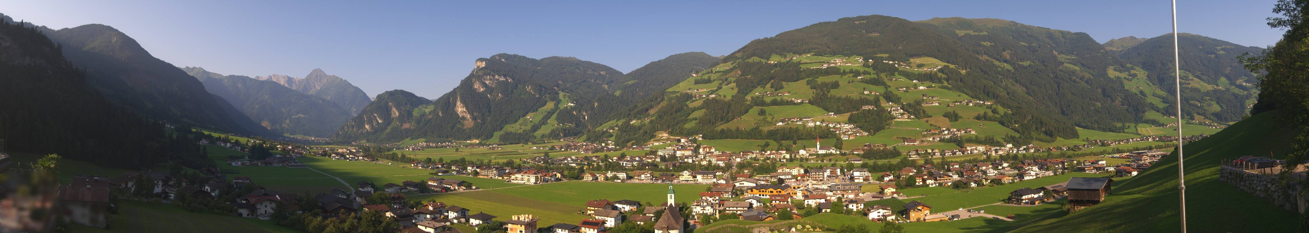 Archiv Foto Webcam Blick von Bichl auf Mayrhofen