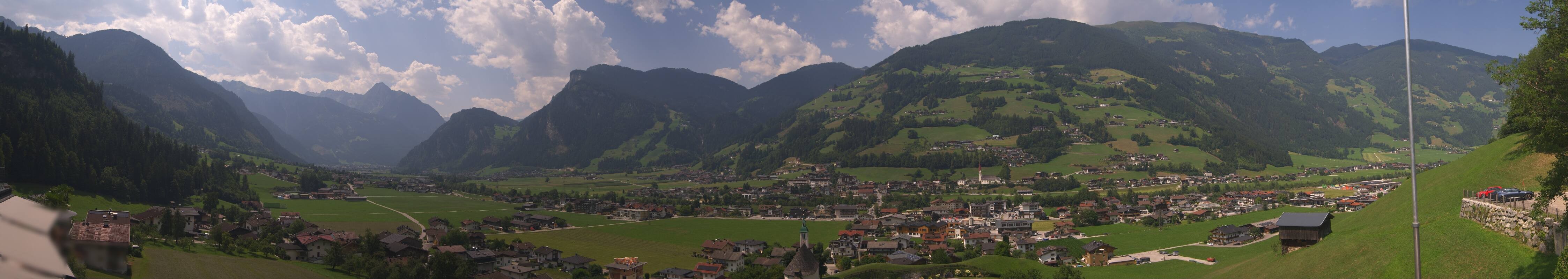 Archiv Foto Webcam Blick von Bichl auf Mayrhofen