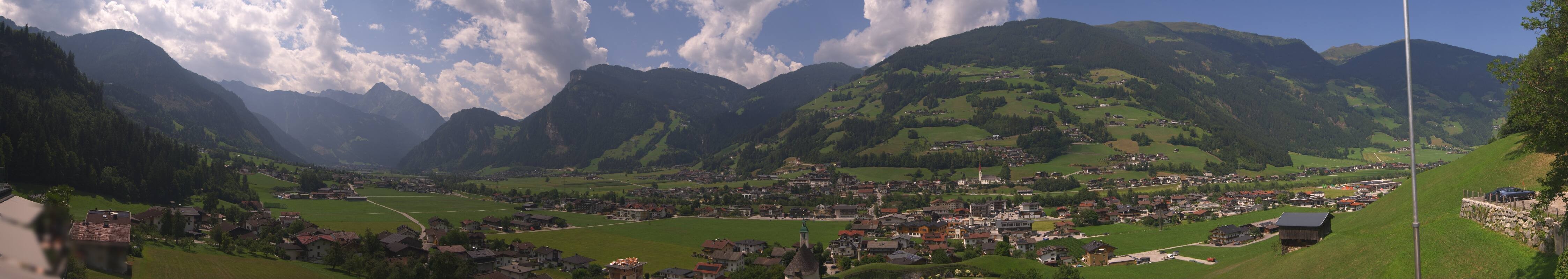 Archiv Foto Webcam Blick von Bichl auf Mayrhofen