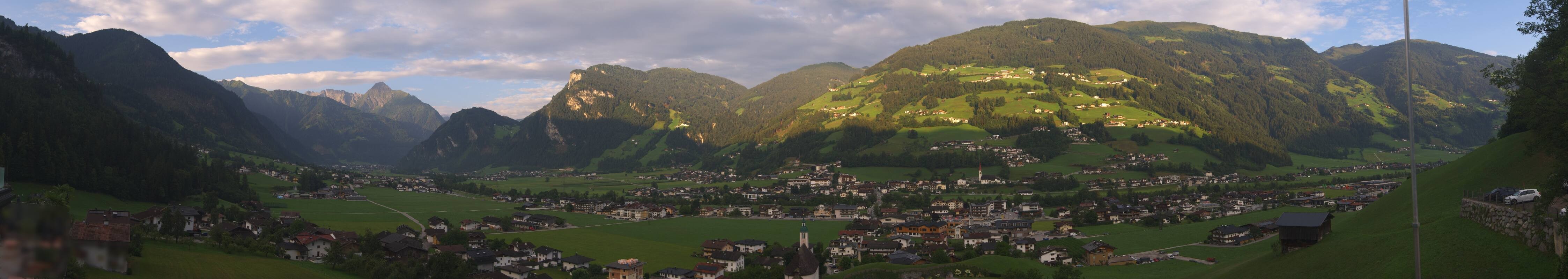 Archiv Foto Webcam Blick von Bichl auf Mayrhofen