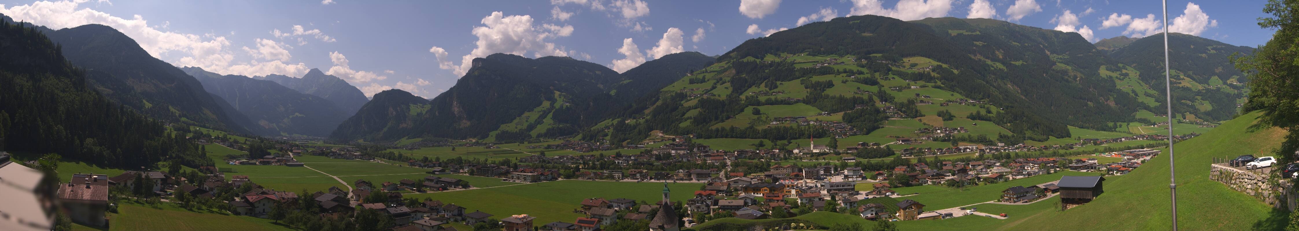 Archiv Foto Webcam Blick von Bichl auf Mayrhofen