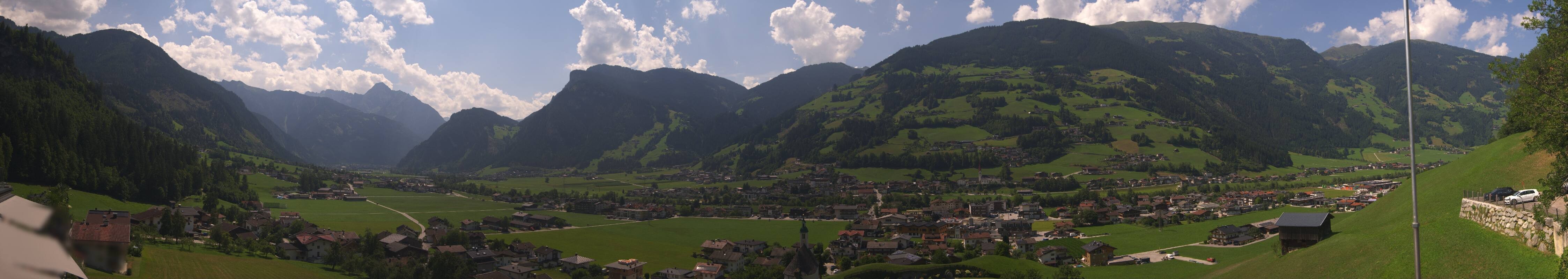 Archiv Foto Webcam Blick von Bichl auf Mayrhofen