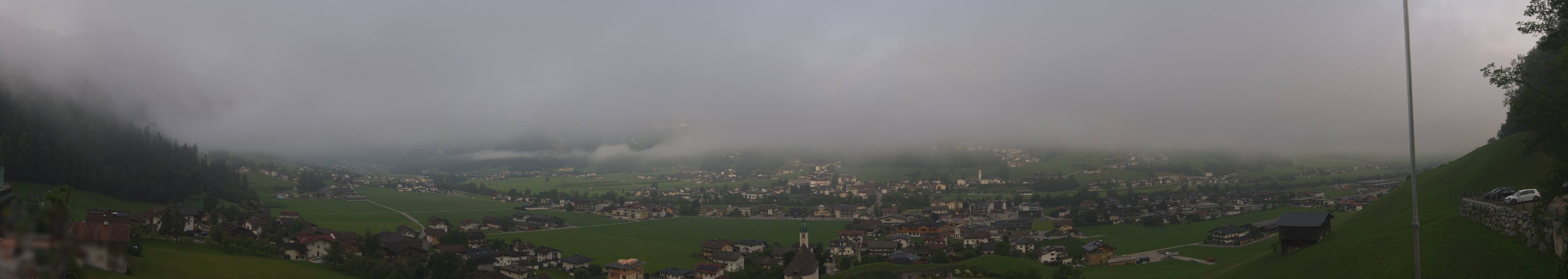 Archived image Webcam Panoramic View Mayrhofen