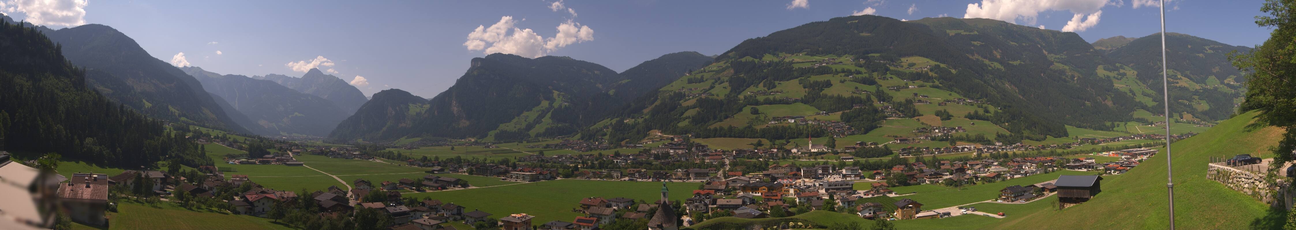 Archiv Foto Webcam Blick von Bichl auf Mayrhofen