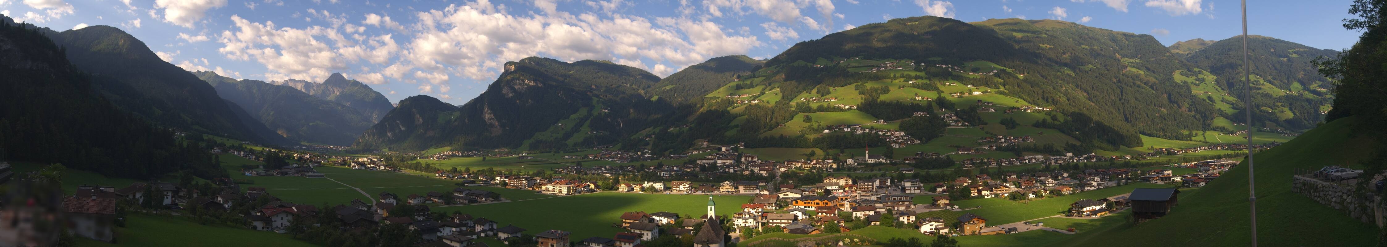 Archiv Foto Webcam Blick von Bichl auf Mayrhofen