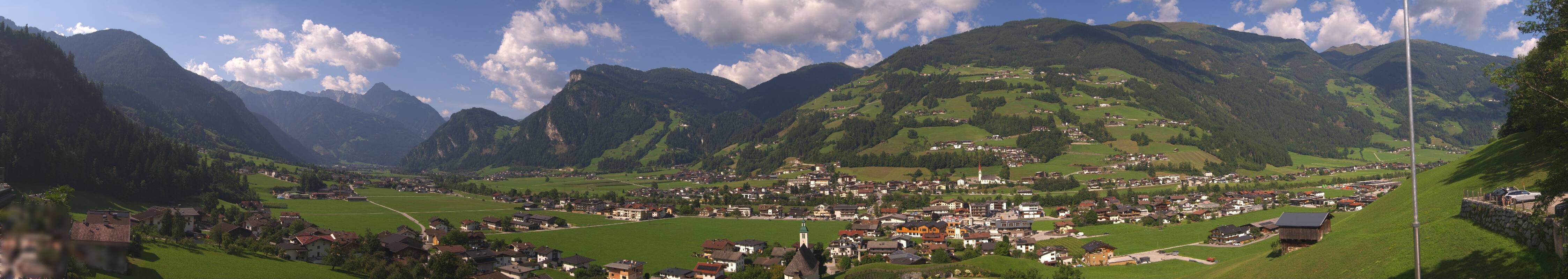 Archiv Foto Webcam Blick von Bichl auf Mayrhofen