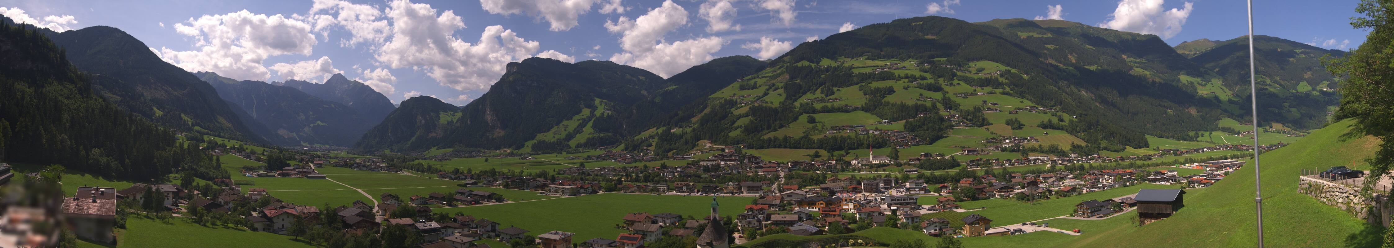 Archiv Foto Webcam Blick von Bichl auf Mayrhofen