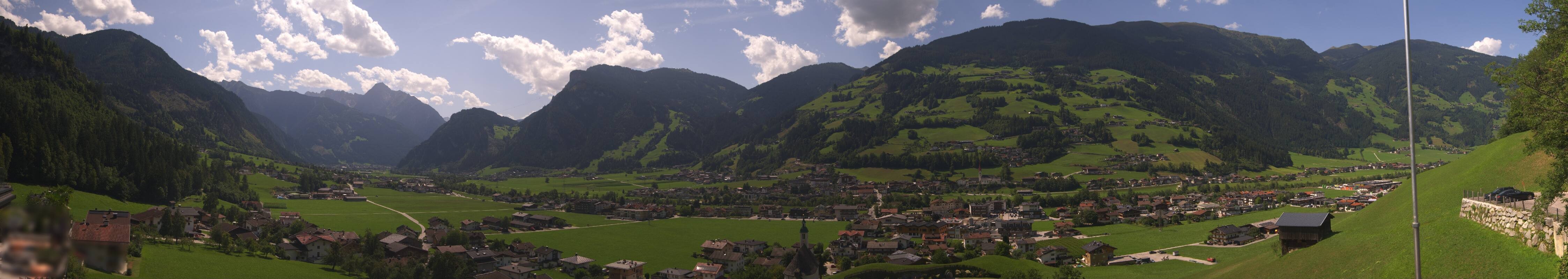 Archiv Foto Webcam Blick von Bichl auf Mayrhofen