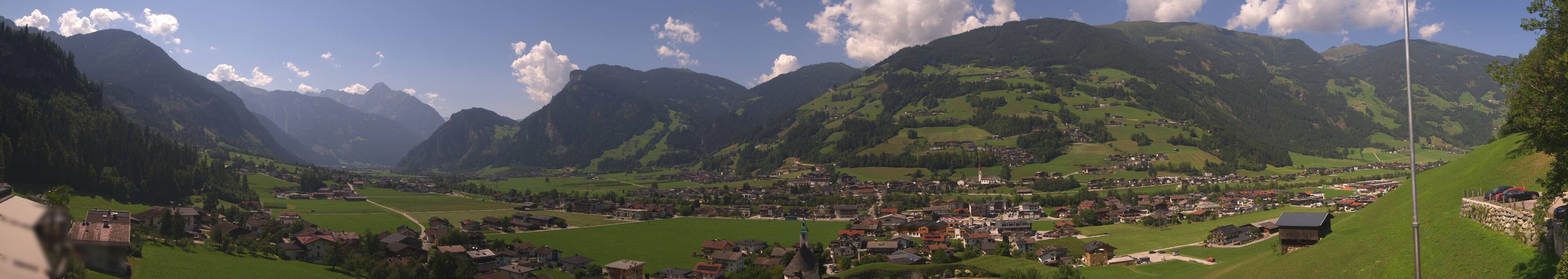 Archiv Foto Webcam Blick von Bichl auf Mayrhofen