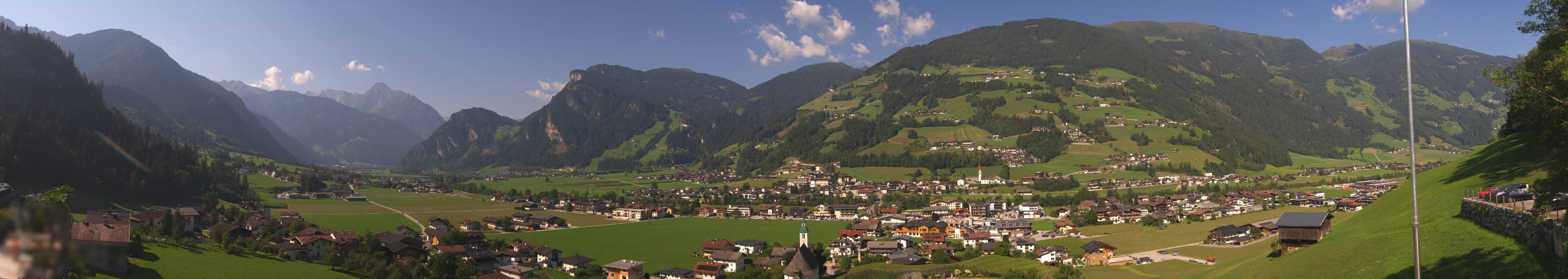 Archiv Foto Webcam Blick von Bichl auf Mayrhofen