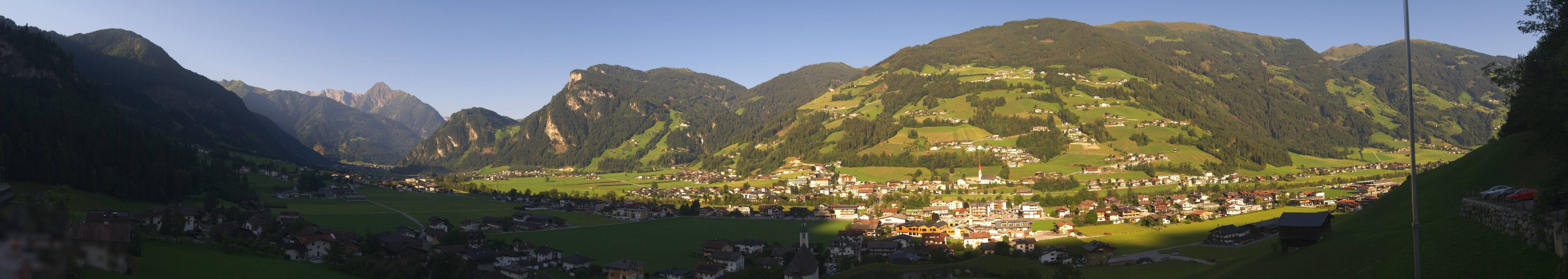 Archiv Foto Webcam Blick von Bichl auf Mayrhofen