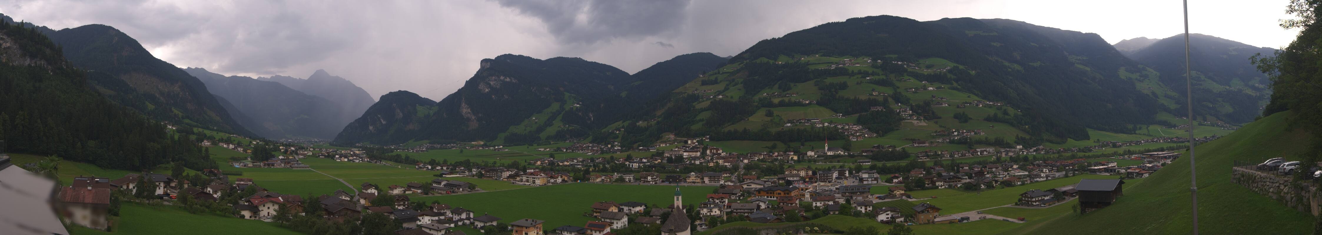 Archiv Foto Webcam Blick von Bichl auf Mayrhofen