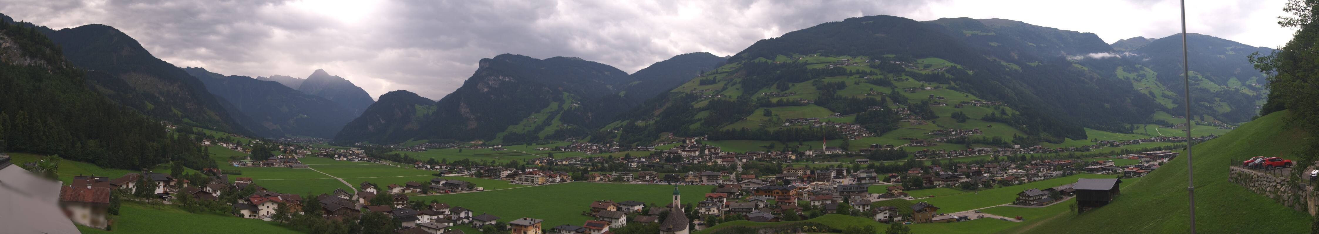 Archiv Foto Webcam Blick von Bichl auf Mayrhofen