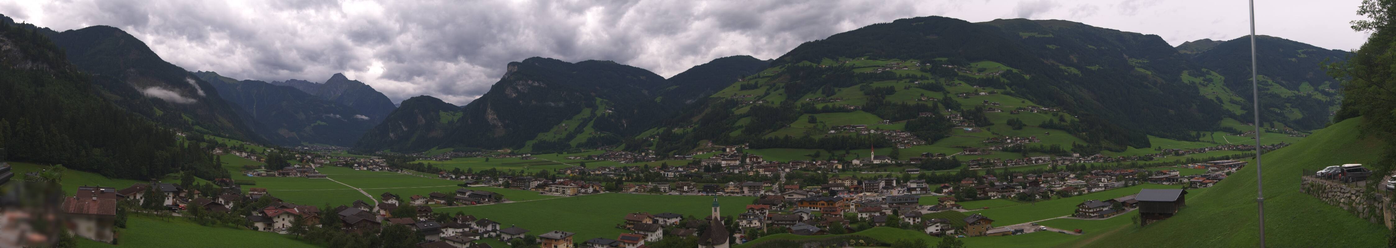 Archiv Foto Webcam Blick von Bichl auf Mayrhofen