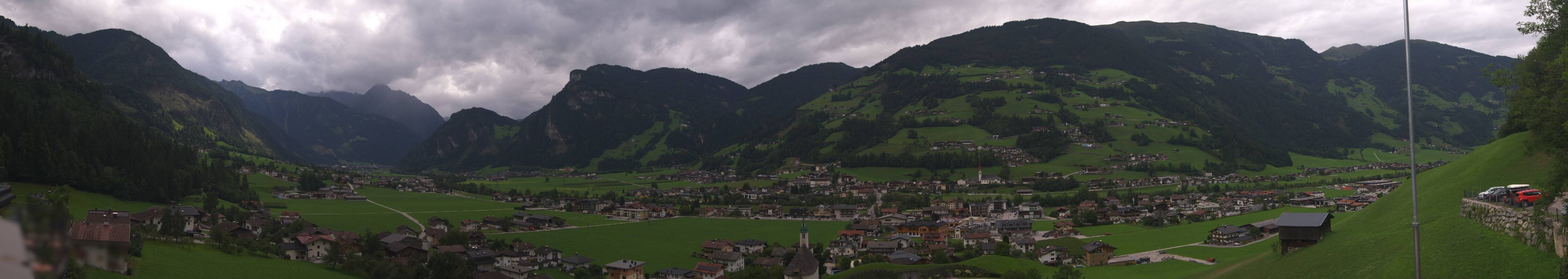 Archiv Foto Webcam Blick von Bichl auf Mayrhofen