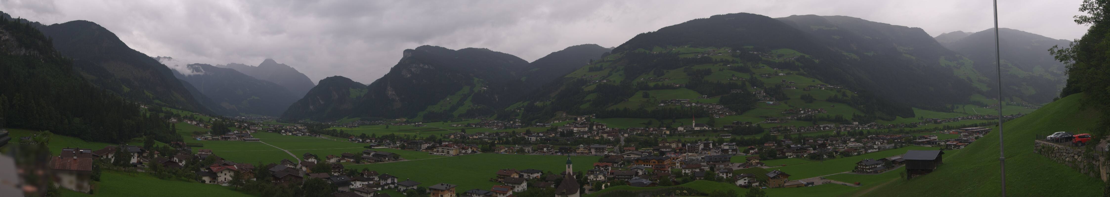 Archiv Foto Webcam Blick von Bichl auf Mayrhofen