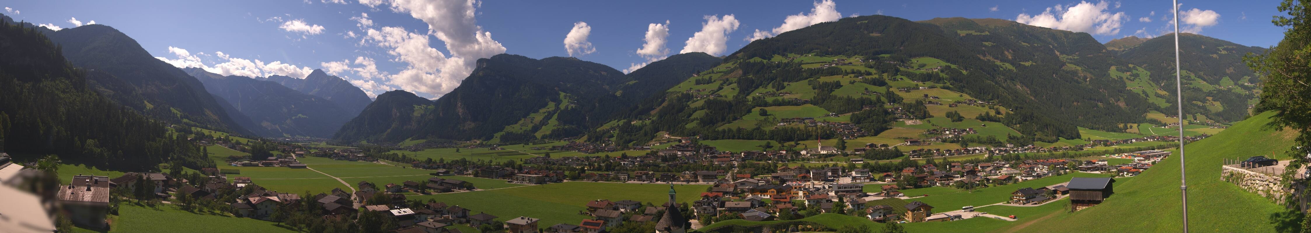 Archiv Foto Webcam Blick von Bichl auf Mayrhofen